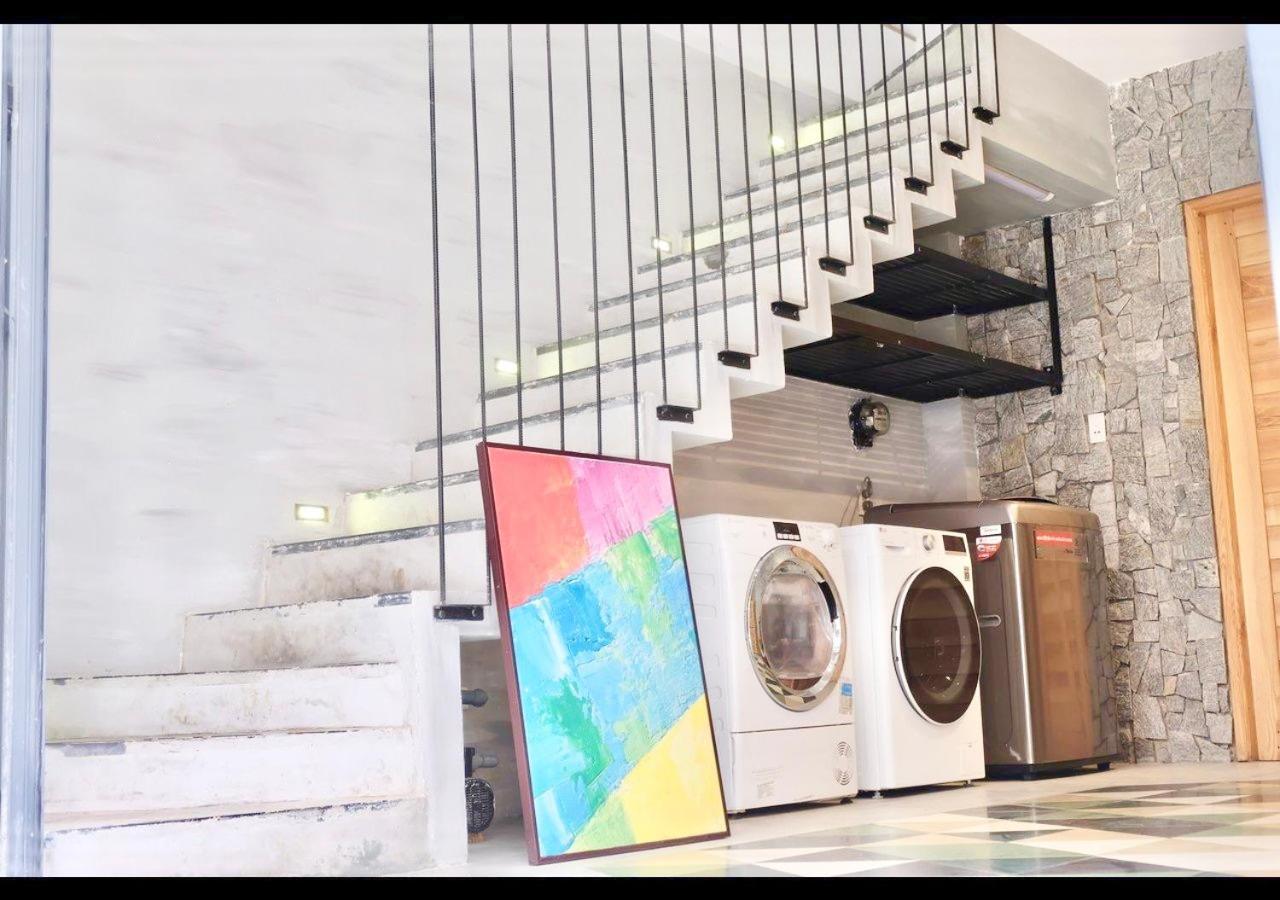 6 Bedroom House - Best Location - 5Mins My Khe Beach Da Nang Bagian luar foto