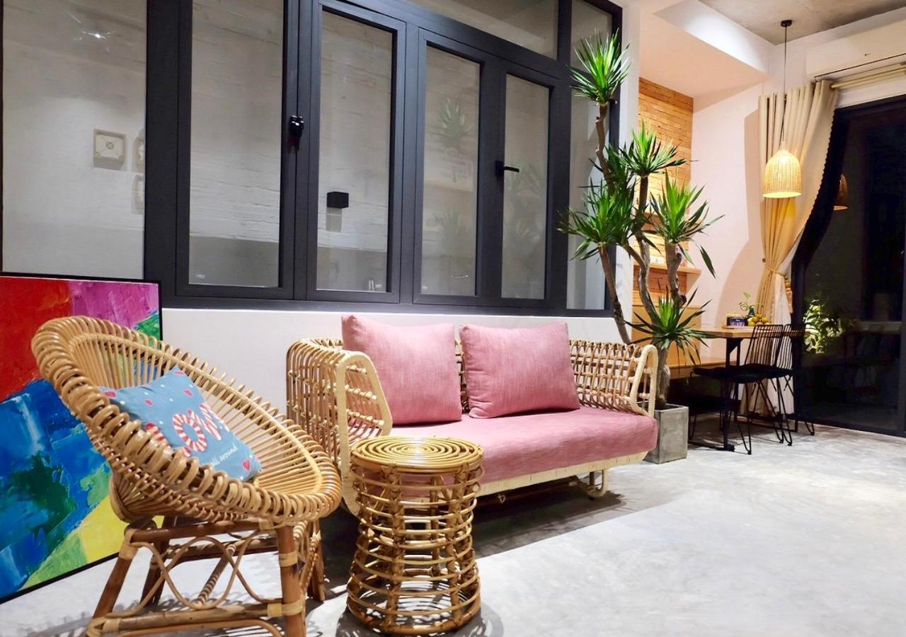6 Bedroom House - Best Location - 5Mins My Khe Beach Da Nang Bagian luar foto
