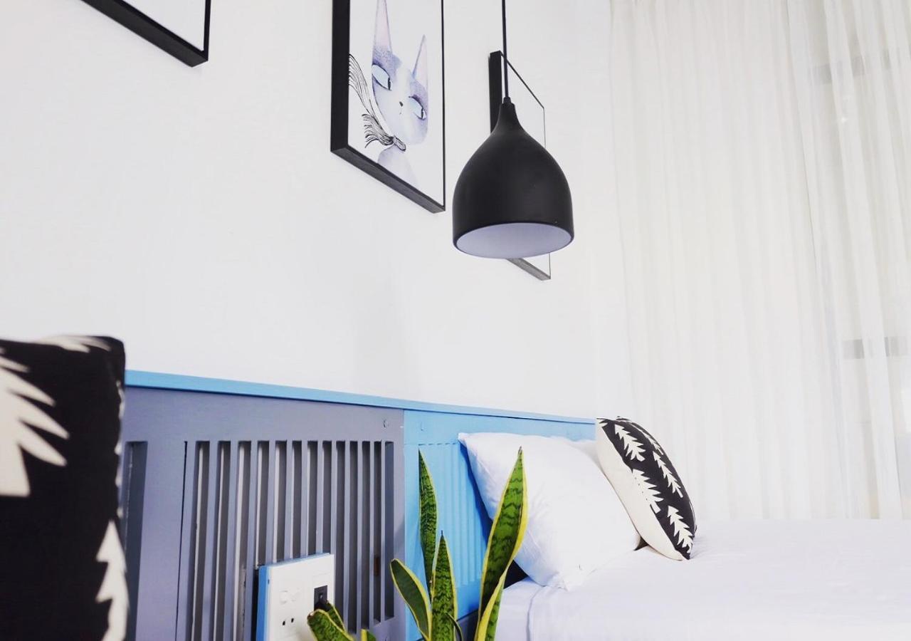 6 Bedroom House - Best Location - 5Mins My Khe Beach Da Nang Bagian luar foto