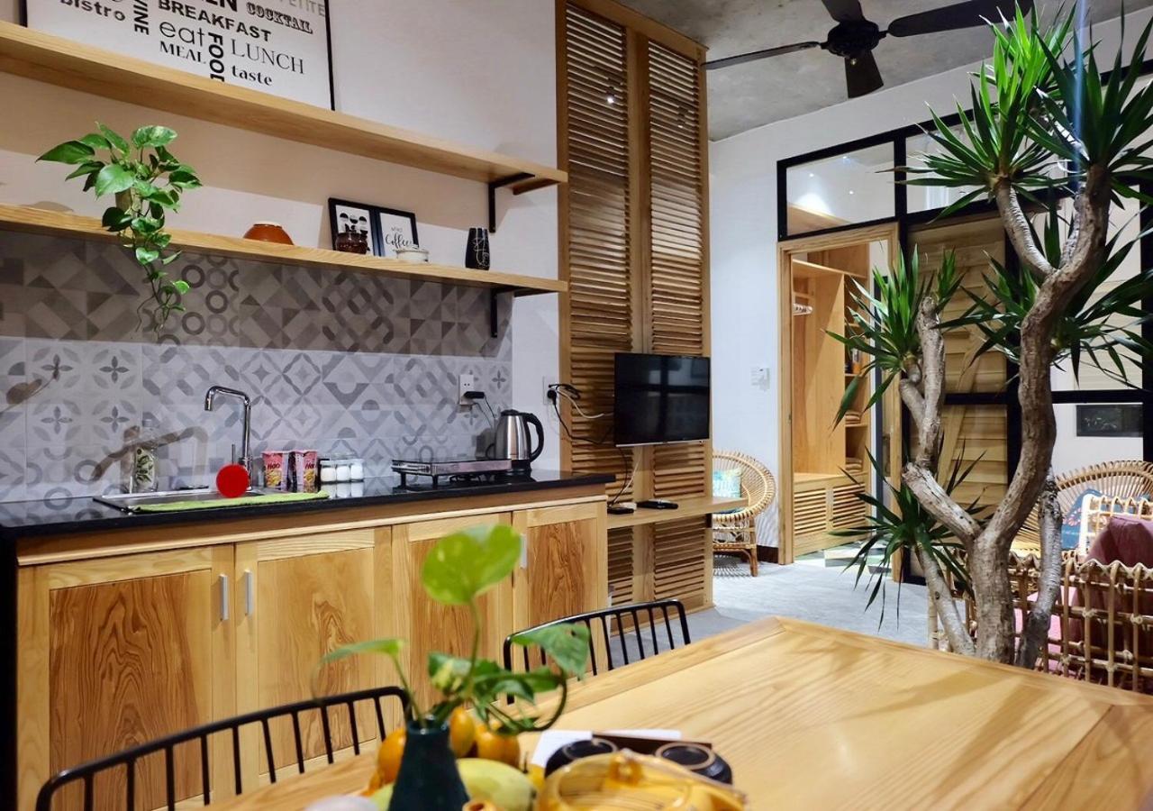 6 Bedroom House - Best Location - 5Mins My Khe Beach Da Nang Bagian luar foto