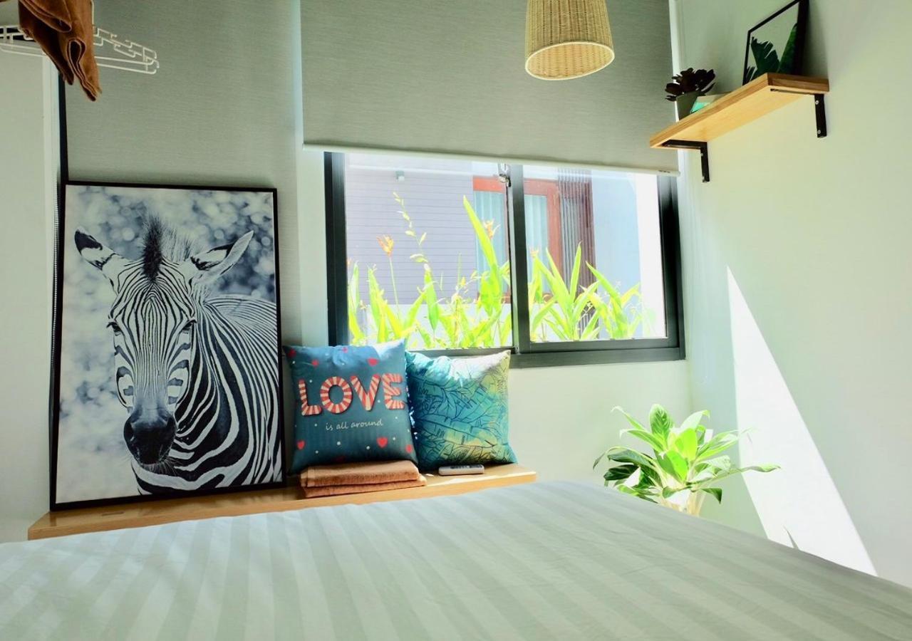 6 Bedroom House - Best Location - 5Mins My Khe Beach Da Nang Bagian luar foto